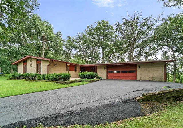 image of 3s984 Oakland Ln, North Aurora, IL 60542 | MLS# 12733284