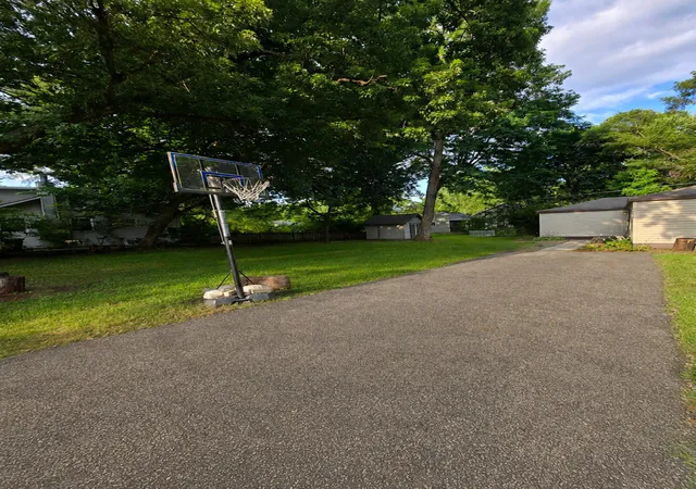 image of 24 John St, Crystal Lake, IL 60014 | MLS# 12733289