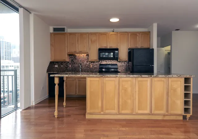 Photo 3 of Condo for sale at 630 N State St #2202, Chicago, IL 60654 | MLS# 12733291 | Listing updated on 2026-09-03