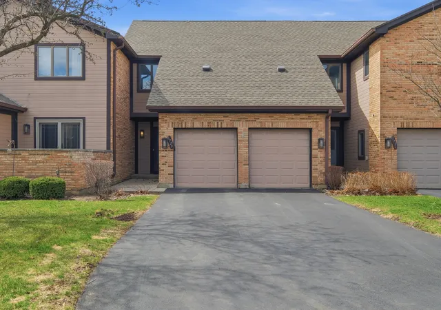 1st image of 1729 Pebble Beach Ct, Hoffman Estates, IL 60169 | MLS# 12733310