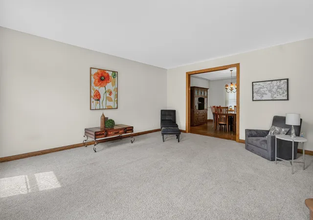Photo 3 of Single family home for sale at 450 Ford Ln, Bartlett, IL 60103 | MLS# 12733317 | Listing updated on 2026-08-20