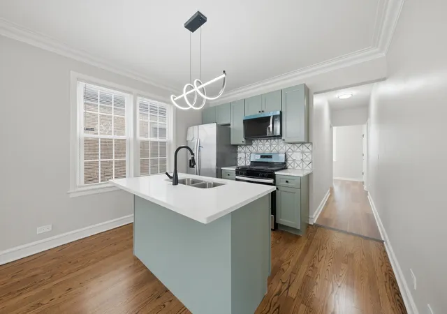 Photo 4 of Single family home for sale at 8004 S Richmond St, Chicago, IL 60652 | MLS# 12733331 | Listing updated on 2026-08-17