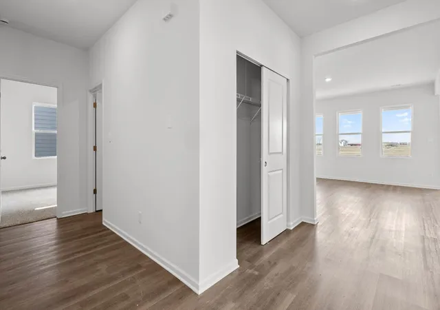 Photo 3 of Single family home for sale at 11213 Fleetwood St, Huntley, IL 60142 | MLS# 12733339 | Listing updated on 2026-09-03
