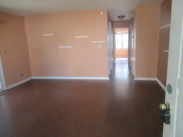 Listing Photo 2 - Condo for sale in 2214 Brittany Ct located at 2214 Brittany Ct, Schaumburg, IL 60194 - Unit #2214