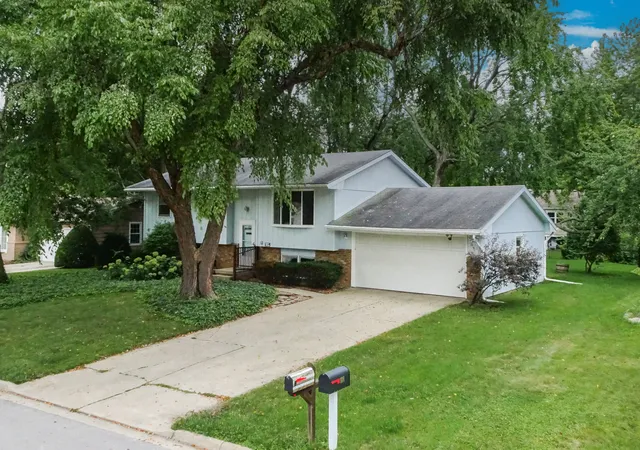 5th image of 109 S Bone Dr, Normal, IL 61761 | MLS# 12733356