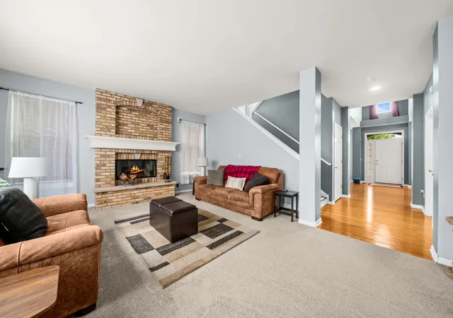 Photo 2 of Sale Pending at 710 Northgate Dr, Sycamore, IL 60178 | MLS# 12733361 | Listing updated on 2026-08-27