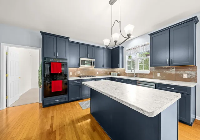 Photo 4 of Sale Pending at 710 Northgate Dr, Sycamore, IL 60178 | MLS# 12733361 | Listing updated on 2026-08-27