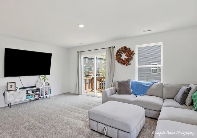 Photo 3 of Townhouse for sale at 2151 Sassafras Way #F, Wonder Lake, IL 60097 | MLS# 12733371 | Listing updated on 2026-08-31