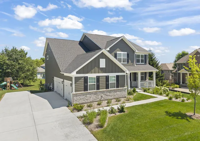 38th image of 3687 Peregrine Wy, Elgin, IL 60124 | MLS# 12733372