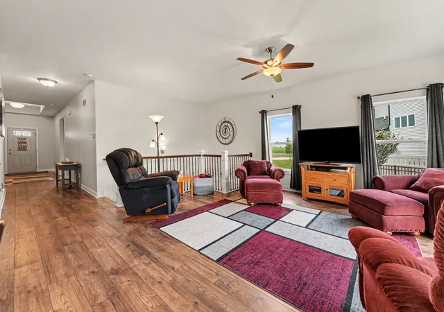 4th image of 14517 Carey St, Cedar Lake, IN 46303 | MLS# 12733389