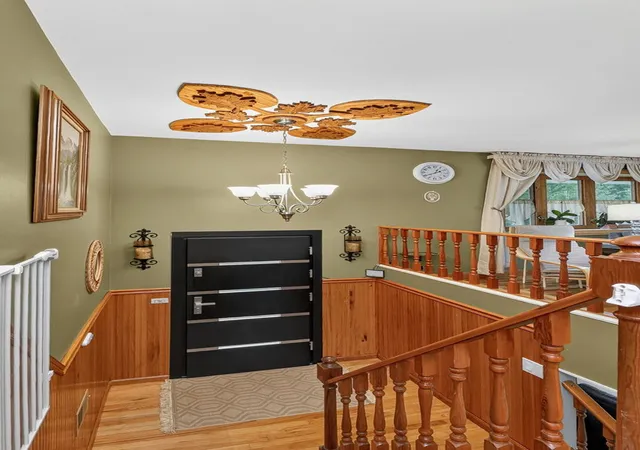 2nd image of 1514 Princeton Ln, Schaumburg, IL 60193 | MLS# 12733458