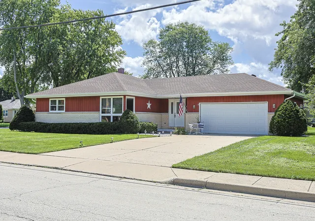 1st image of 1305 Van St, Elgin, IL 60123 | MLS# 12733501