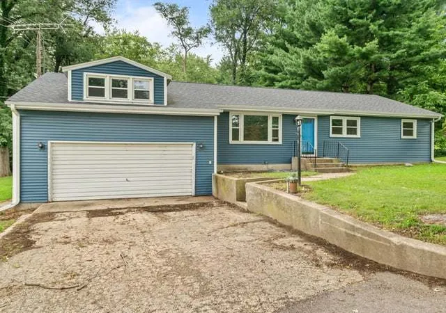 Photo 38 of Sale Pending at 510 E Elizabeth Rd, Oregon, IL 61061 | MLS# 12733515 | Listing updated on 2026-08-26