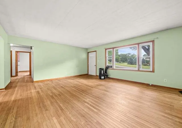 Photo 4 of Sale Pending at 510 E Elizabeth Rd, Oregon, IL 61061 | MLS# 12733515 | Listing updated on 2026-08-26
