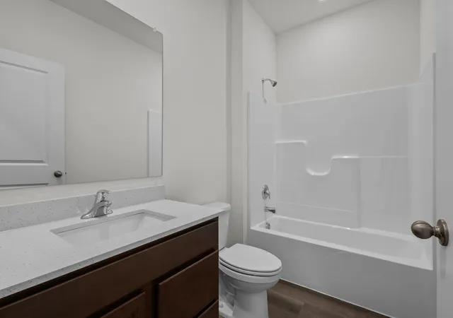 3rd image of 2913 Old Castle Rd, Joliet, IL 60435 | MLS# 12733611