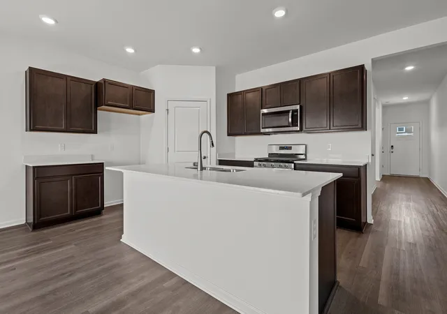 4th image of 2913 Old Castle Rd, Joliet, IL 60435 | MLS# 12733611