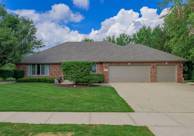 1st image of 12054 Blackthorne Ridge Dr, Mokena, IL 60448 | MLS# 12733612
