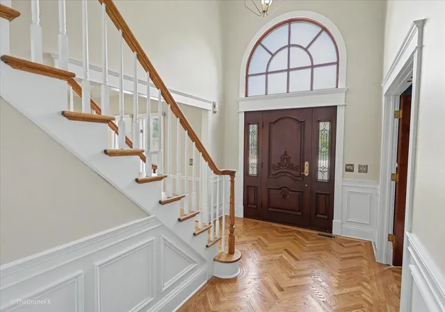 Photo 2 of Single family home for sale at 1772 Challenger Ct, Wheaton, IL 60189 | MLS# 12733623 | Listing updated on 2026-08-26