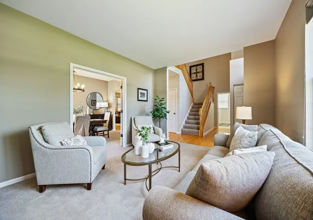 5th image of 2815 Forest Creek Ln, Naperville, IL 60565 | MLS# 12733624