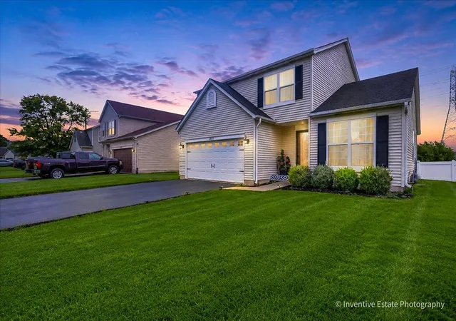 2nd image of 2031 Ridgemoor Dr, Plainfield, IL 60586 | MLS# 12733625
