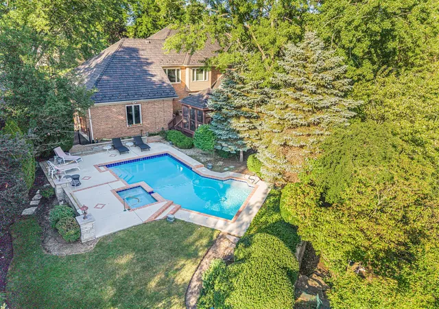 Photo 2 of Single family home for sale at 5841 Goldeneye Dr, Long Grove, IL 60047 | MLS# 12733648 | Listing updated on 2026-08-21