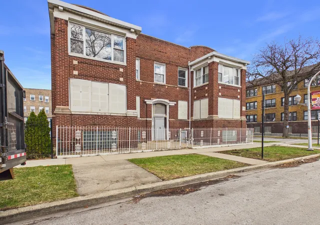 Photo 2 of Multi family home for sale at 5500 W Adams St, Chicago, IL 60644 | MLS# 12733664 | Listing updated on 2026-09-02