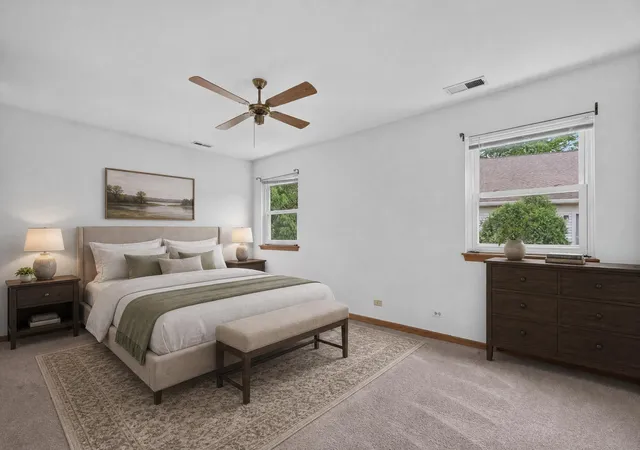 Listing Photo 4 - Condo for sale in building located at 2789 Glasgow Ct, Schaumburg, IL 60194 - Unit #Z2