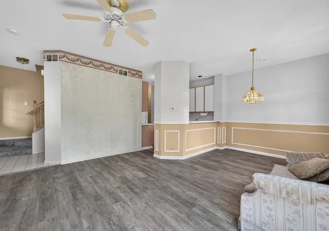 image of 319 Windsor Ct #B, South Elgin, IL 60177 | MLS# 12733702