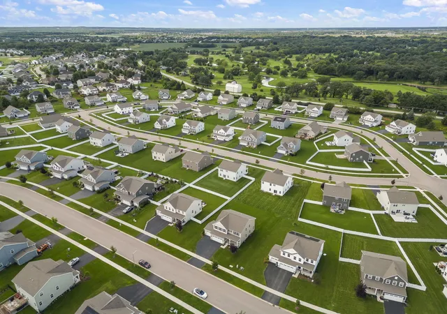 36th image of 3079 Grande Trl, Yorkville, IL 60560 | MLS# 12733723