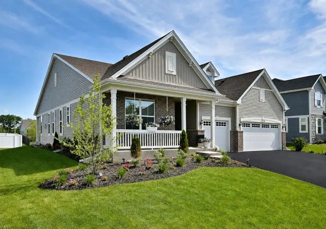 image of 1174 Larswood Ln, Crystal Lake, IL 60012 | MLS# 12733734