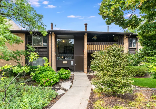 Photo 1 of Condo for sale at 6106 Knoll Valley Dr #102, Willowbrook, IL 60527 | MLS# 12733736 | Listing updated on 2026-09-05