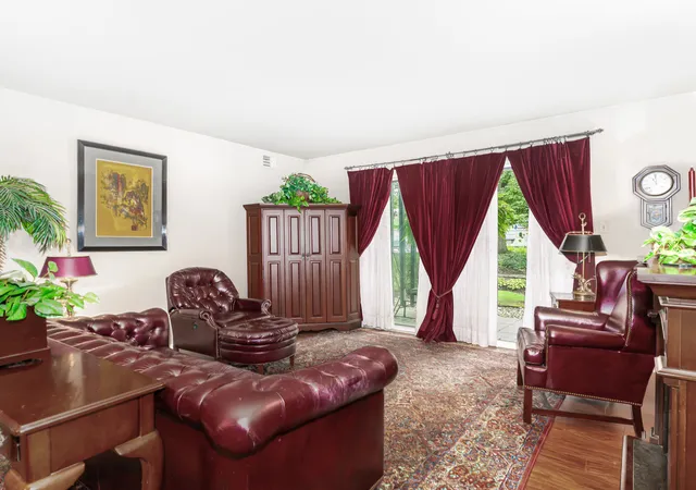 Photo 3 of Condo for sale at 6106 Knoll Valley Dr #102, Willowbrook, IL 60527 | MLS# 12733736 | Listing updated on 2026-09-05