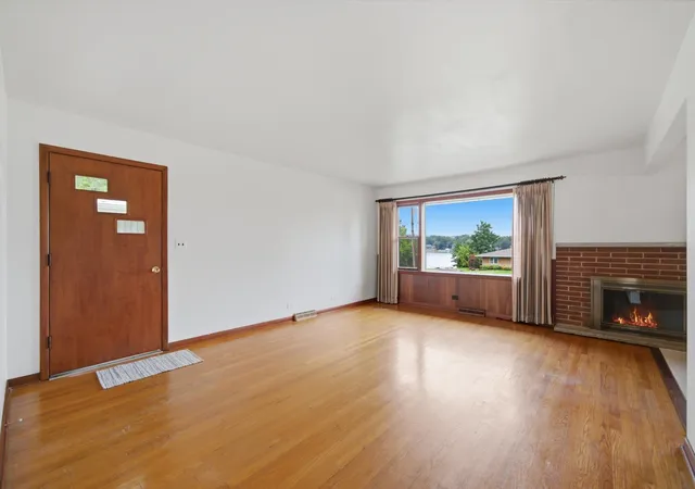 Photo 3 of Single family home for sale at 39181 N Cedar Crst Dr, Lake Villa, IL 60046 | MLS# 12733810 | Listing updated on 2026-08-28