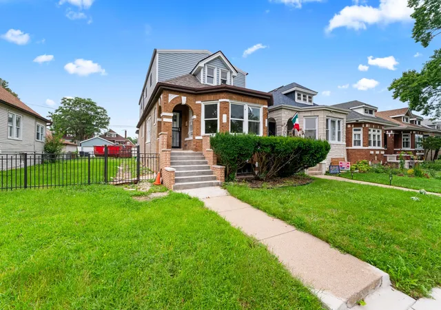 Photo 1 of Single family home for sale at 1653 W 92nd Street, Chicago, IL 60620 | MLS# 12733812 | Listing updated on 2026-08-23