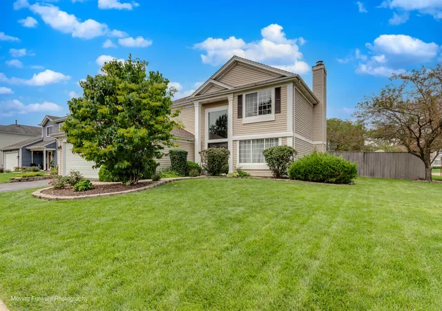1st image of 1301 Big Oak Trl, Aurora, IL 60506 | MLS# 12733819