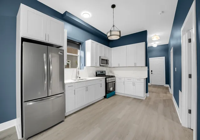 Photo 3 of House for sale at 6822 S Justine St, Chicago, IL 60636 | MLS# 12733824 | Listing updated on 2026-08-27