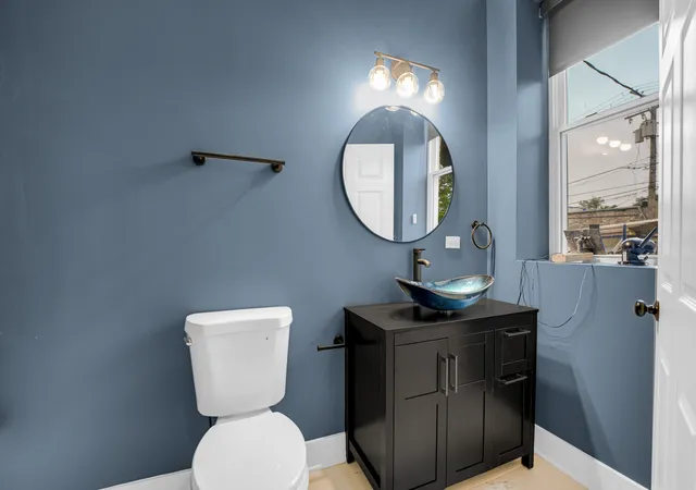 Photo 4 of House for sale at 6822 S Justine St, Chicago, IL 60636 | MLS# 12733824 | Listing updated on 2026-08-27