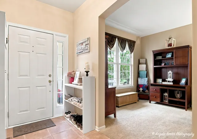 Photo 3 of Single family home for sale at 751 Needlegrass Pkwy, Antioch, IL 60002 | MLS# 12733825 | Listing updated on 2026-09-02
