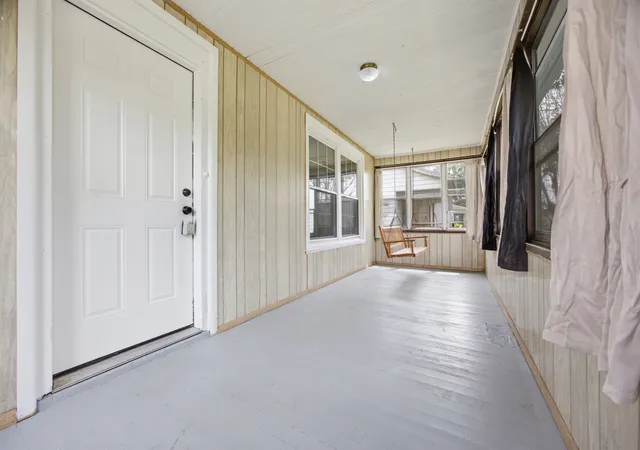 Photo 2 of Single family home for sale at 2132 9th Street, Rockford, IL 61104 | MLS# 12733877 | Listing updated on 2026-09-03