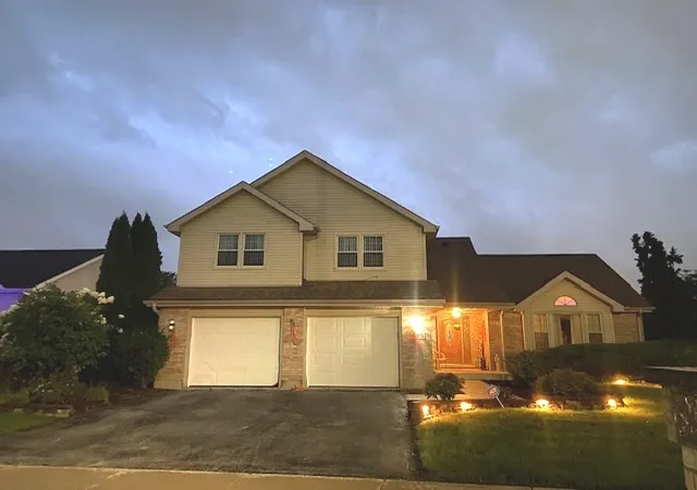 3rd image of 683 Primrose Ln, Matteson, IL 60443 | MLS# 12733938