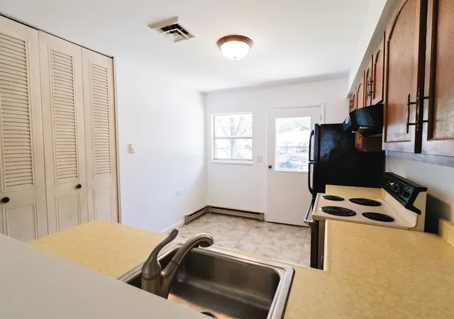 5th image of 7108 Lexington Ln #7108, Fox Lake, IL 60020 | MLS# 12733948