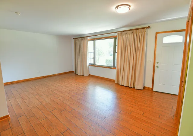 Photo 2 of Single family home for sale at 42886 N Washington Ave, Winthrop Harbor, IL 60096 | MLS# 12734067 | Listing updated on 2026-08-22