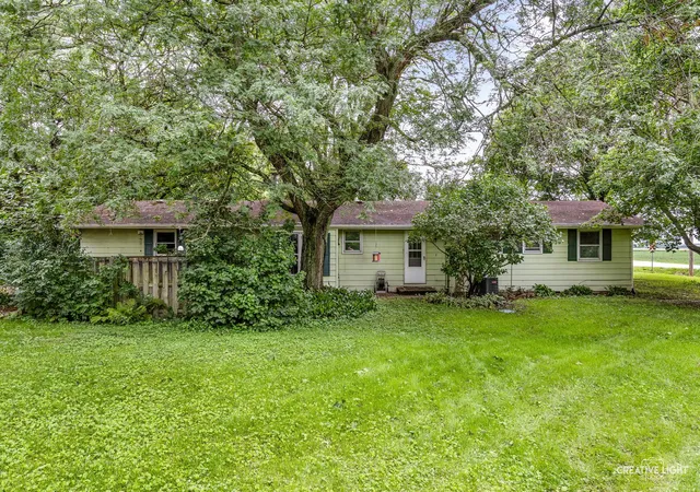 26th image of 4520 Douglas Rd, Oswego, IL 60543 | MLS# 12734087