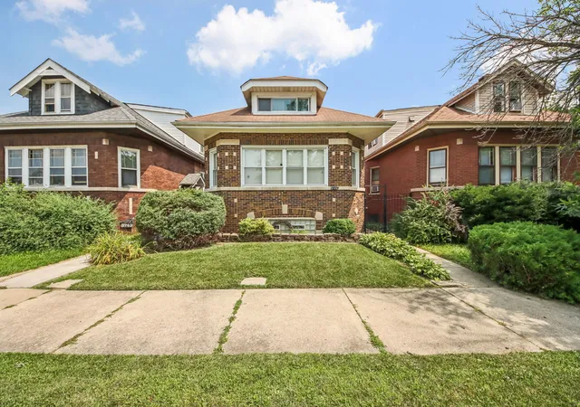 Photo 3 of Single family home for sale at 8745 S Sangamon St, Chicago, IL 60620 | MLS# 12734215 | Listing updated on 2026-08-25