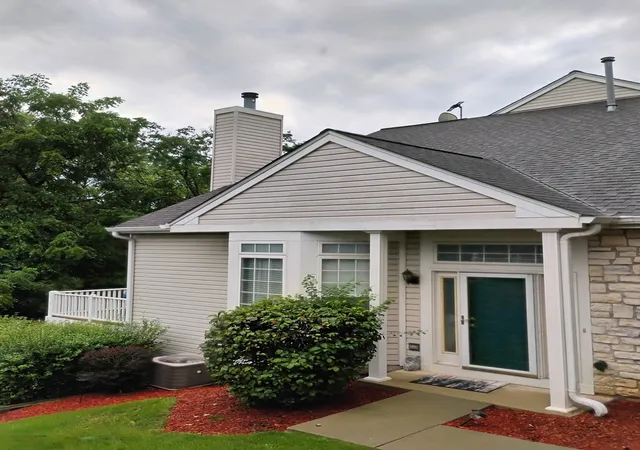 3rd image of 229 Rainier Wy, Fox Lake, IL 60020 | MLS# 12734264