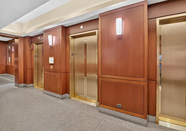69th image of 401 E Ontario St #2203, Chicago, IL 60611 | MLS# 12734271
