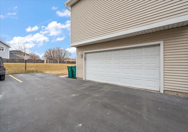 16th image of 2941 Woodside Dr, Joliet, IL 60431 | MLS# 12734327
