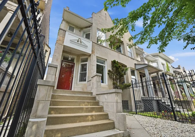 Photo 2 of Single family home for sale at 6505 S Woodlawn Ave, Chicago, IL 60637 | MLS# 12734337 | Listing updated on 2026-09-06