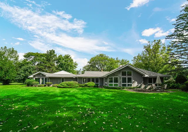 3rd image of 68 Graymoor Ln, Olympia Fields, IL 60461 | MLS# 12734375