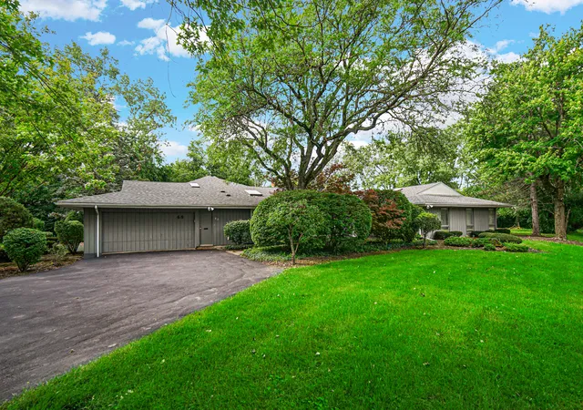 4th image of 68 Graymoor Ln, Olympia Fields, IL 60461 | MLS# 12734375